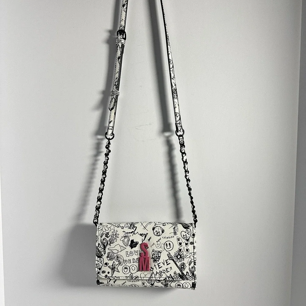 Steve Madden Blynn Doodle Print Crossbody Bag White Black Pink Charm NWT